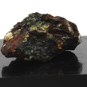 Chalcopyrite + Malachite + Baryte. 404.0 ct.