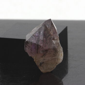 Amethyste + Goethite. 14.20 ct.