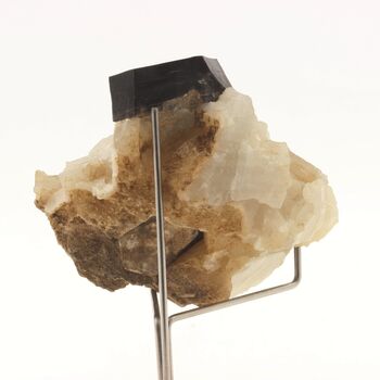 Phlogopite. 614 ct.