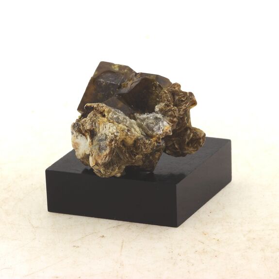 Grossular Garnet + Clinochlore. 77.0 ct.