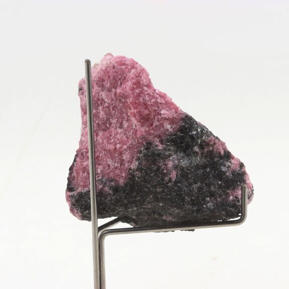 Rhodonite. 458.0 ct.