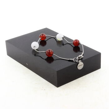 Bracelet en acier inoxydable 5 Perles Pierre de Lune + Agate rouge 8 mm.