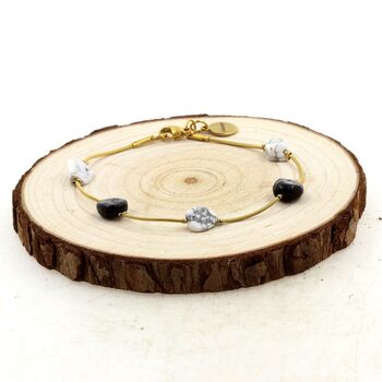 Bracelet en acier doré inoxydable 5 Perles Tourmaline Schorl du Brésil + Howlite des USA.