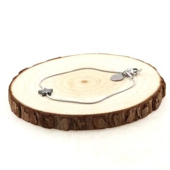 Bracelet en acier inoxydable 1 Perle Hématite forme étoile 8 mm.