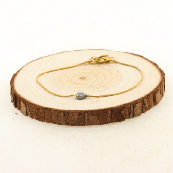 Bracelet en acier doré inoxydable 1 Perle Hématite forme coeur 5 mm.