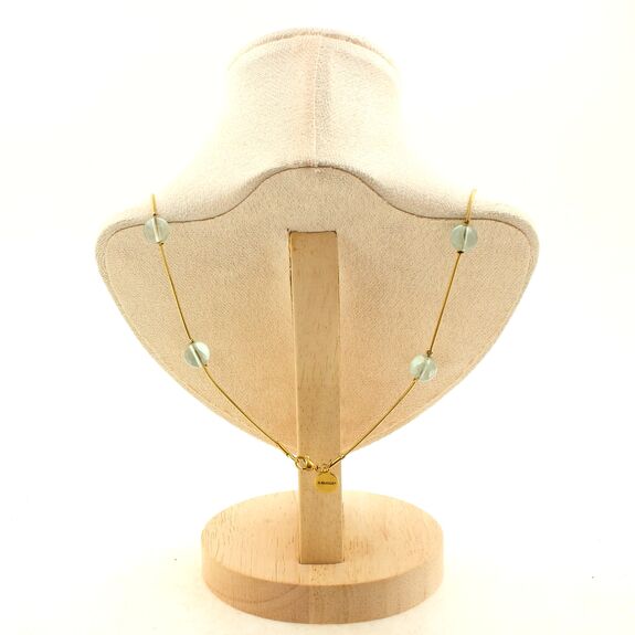Collier 9 Perles Fluorite multicolore 8 mm chaine en acier doré inoxydable.