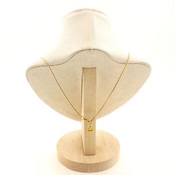 Collier 1 Perle Oeil de Tigre rectangle 13 mm chaine en acier doré inoxydable.