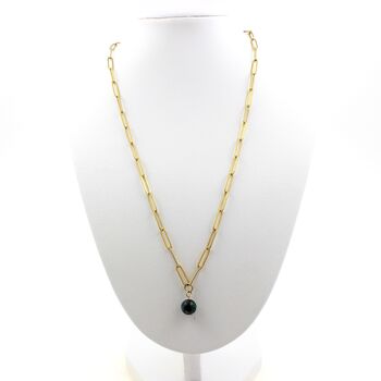 Collier 1 Perle Emeraude de Zambie 8 mm chaine (3,5x11mm) en acier doré inoxydable.