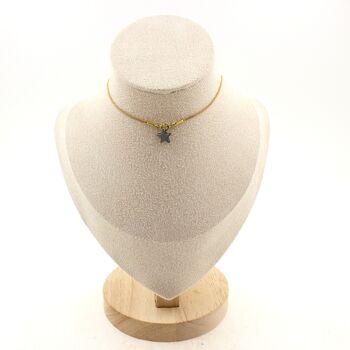 Star-shaped Hematite, 8 mm 1 bead necklace. Golden Stainless steel chain