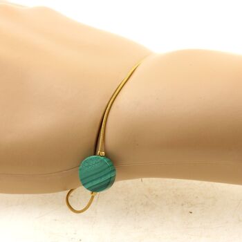 Golden Stainless steel bracelet 1 Malachite round flat 12 mm Bead.