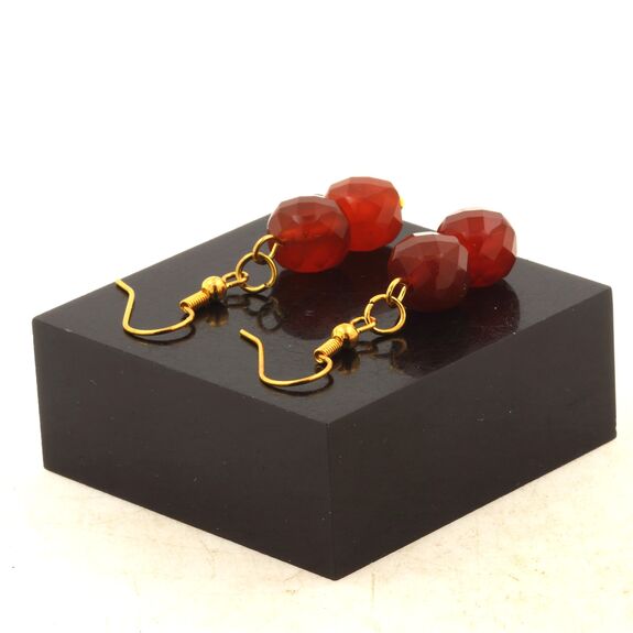 Golden Stainless steel Earrings red Agate 8mm faceted cube shape 2 Beads.