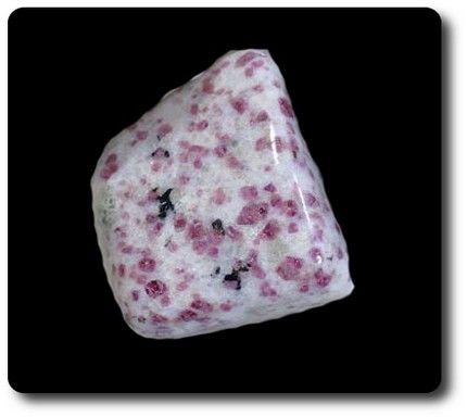 51.90 cts  KAKORTOKITE