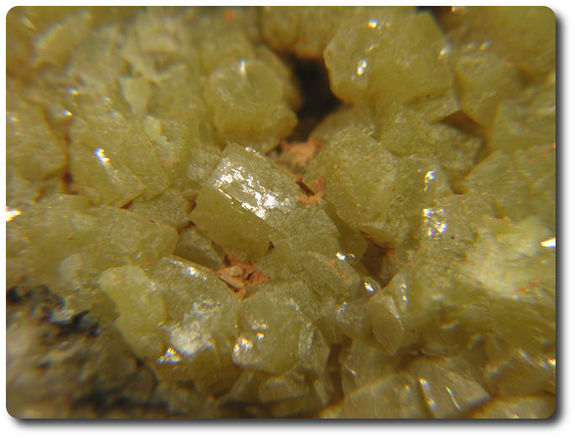 128.00 grams PYROMORPHITE