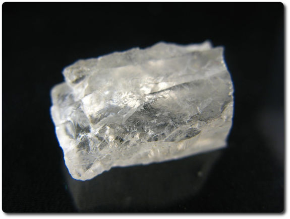 23,80 cts CRISTAL DE PETALITE