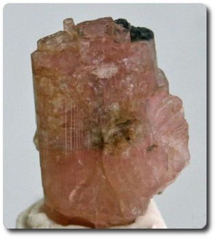 19,55 carats CRISTAL TOURMALINE RUBELLITE