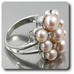 PEARL  RING
