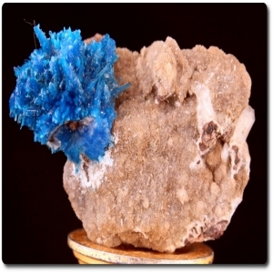 60 g PENTAGONITE SUR HEULANDITE