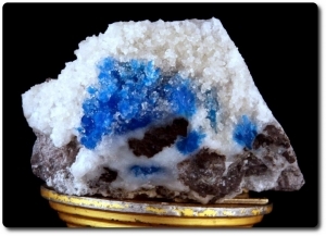 20 g CAVANSITE & CALCITE
