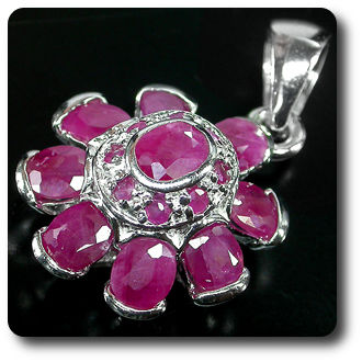 PENDENTIF RUBIS
