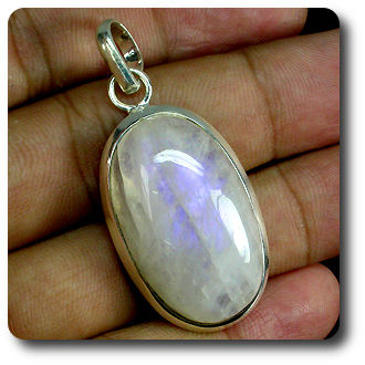 PENDENTIF PIERRE DE LUNE