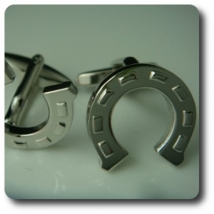 BOUTONS DE MANCHETTES