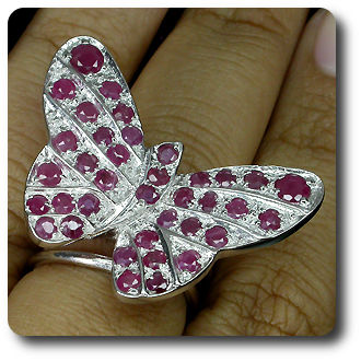 BAGUE RUBIS PAPILLON