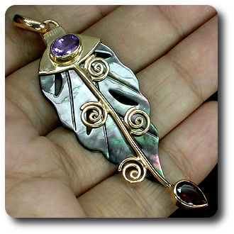 AMETHYST GARNET & MOTHER OF PEARL PENDANT