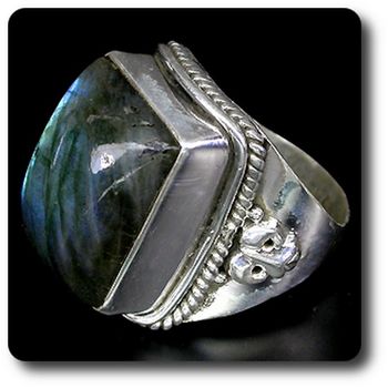 BAGUE LABRADORITE