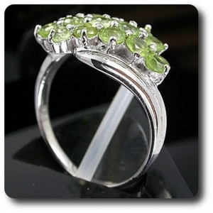 BAGUE PERIDOT