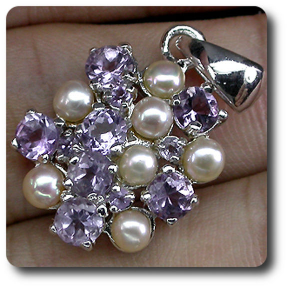 AMETHYST & PEARL PENDANT