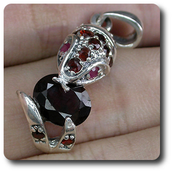 PENDENTIF COBRA GRENAT & RUBIS