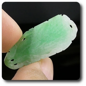 14,52 cts DRILLED JADE CARVING