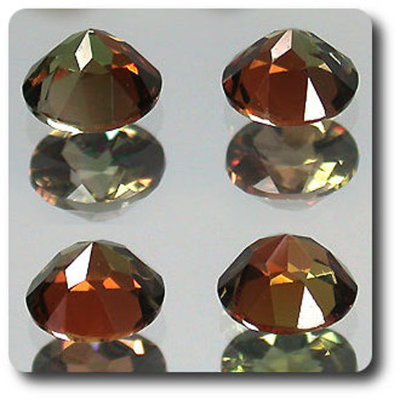 1.03 cts 4 ANDALOUSITE MULTICOLORE .VVS