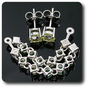 BOUCLES D'OREILLE LABRADORITE EMERAUDE