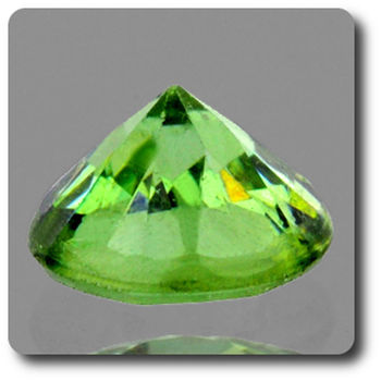 0.37CT. DEMANTOID GARNET. VVS
