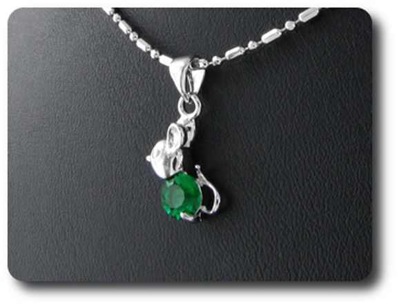 6 mm Green Emerald Pendant