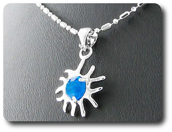 6 mm Blue Sapphire Pendant