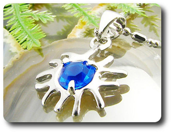 6 mm Blue Sapphire Pendant