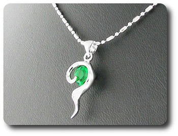 6 mm Green Emerald Pendant