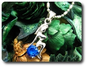 5 mm Blue Sapphire Pendant