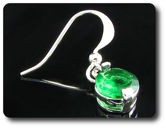 BOUCLES D'OREILLE EMERAUDE