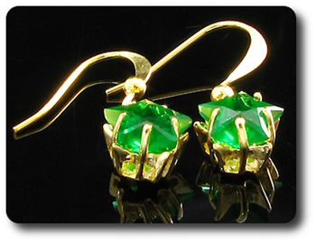 BOUCLES D'OREILLE EMERAUDE