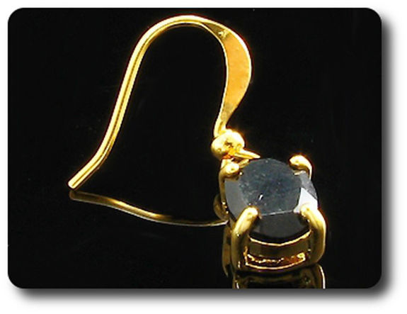 BOUCLES D'OREILLE SAPHIR NOIR