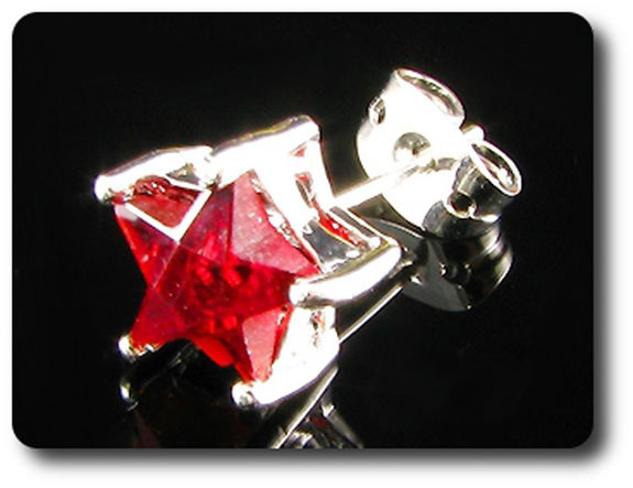 BOUCLES D'OREILLE RUBIS