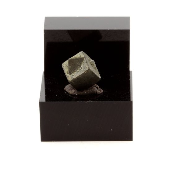 Pyrite. 4.9 ct.