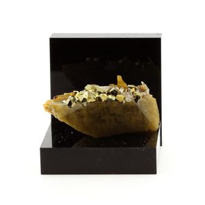 Siderite, Quartz, Pyrite.