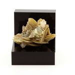 Siderite, Quartz, Pyrite. 71.35 ct.