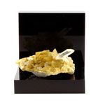 Siderite, Quartz. 132.5 ct.