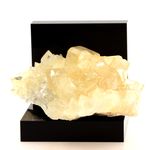 Calcite. 607.2 ct.