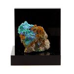 Linarite + Brochantite. 130.1 ct.